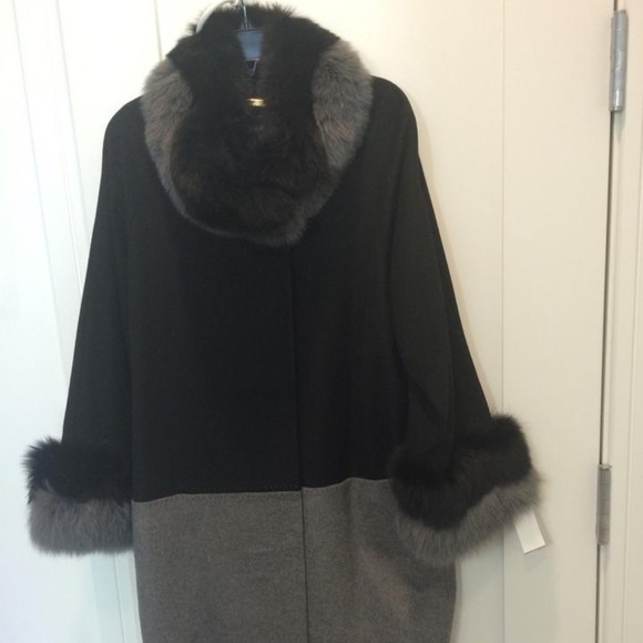 Belle Fare Jackets & Blazers - Belle Fare Black/Grey Cashmere With Fox Trim Coat